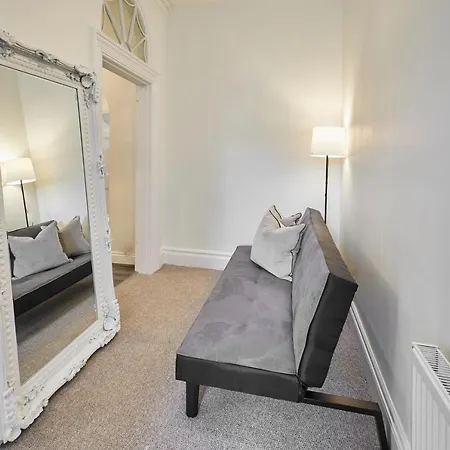 Host & - Scoresby Place Apartman
