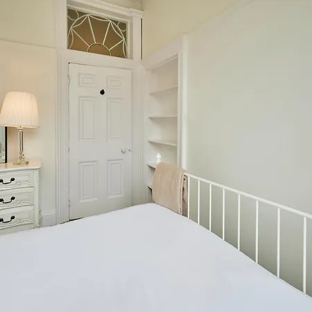 Lägenhet Host & - Scoresby Place Whitby